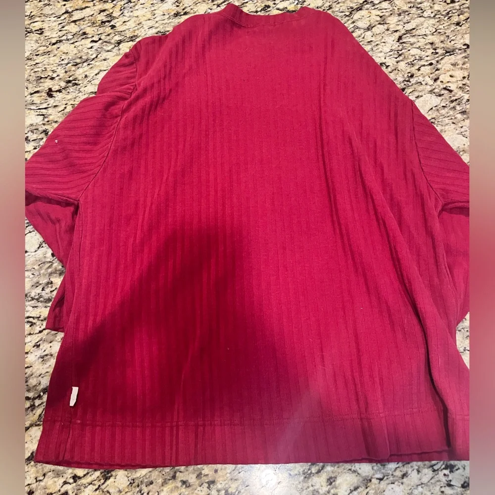 Sweater - Picture 5 of 5